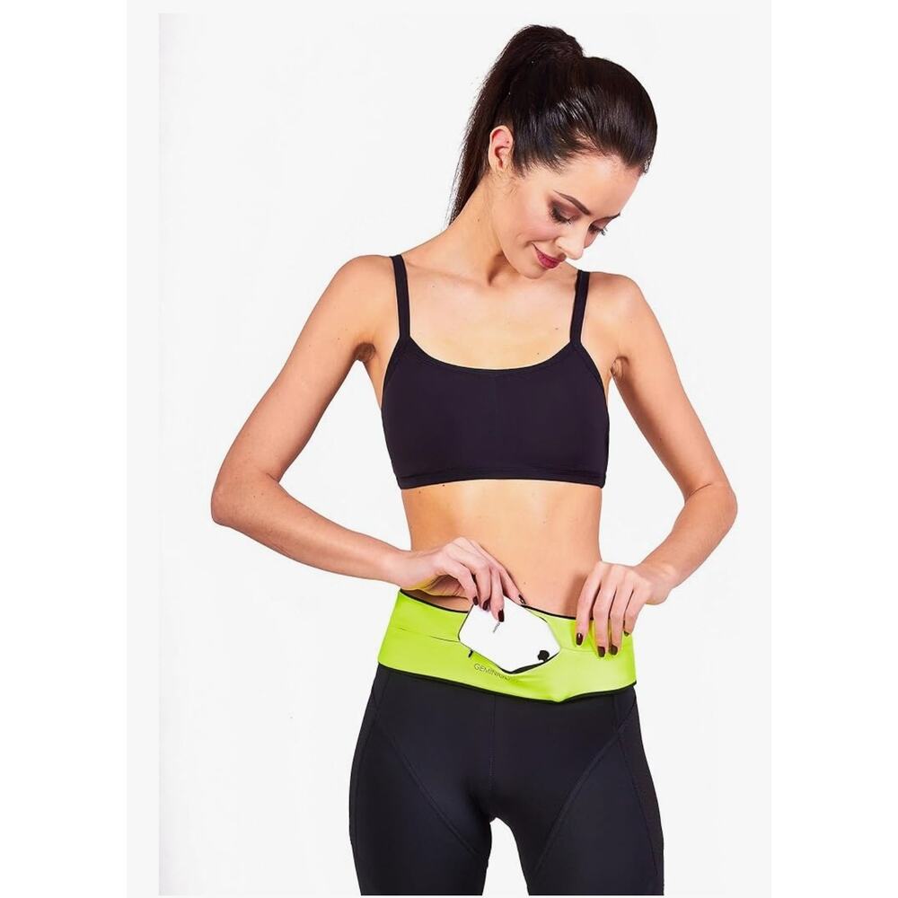 GEMINIGEAR Running‎ Belt Fanny Pack Waist Bag with Zipper Pocket size S